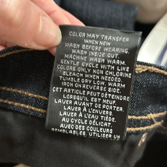 NWT Style & Co. Dark Wash Natural Fit Jeans (Sits at Natural Waist) Size 6 Short - Picture 15 of 15